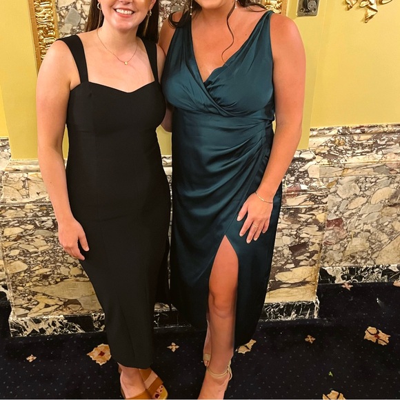 Elegant Abercrombie Green Sleeveless wedding guest Dress - Picture 7 of 7